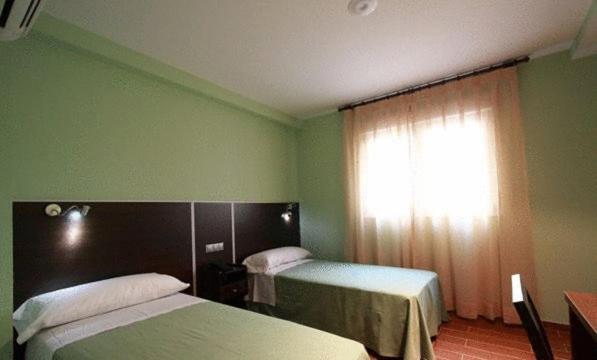 Hostal Avenida Barajas Madrid Rom bilde